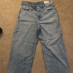 GAP Women's light Blue  baggy mid rise  Jeans